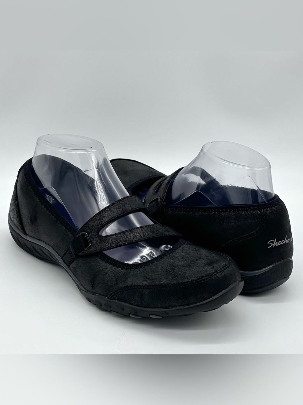 Skechers Breathe Easy Mary Jane Flats Womens 9 Black Relaxed Fit Memory Foam